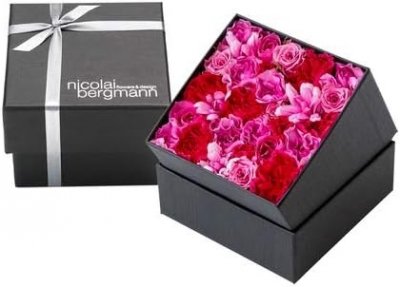 Nicolai Bergmann ニコライバーグマン パーフェクトリー ピンク フレッシュフラワーボックス 小サイズ 母の日 ギフト 贈答 生花 フラワーアレンジメント