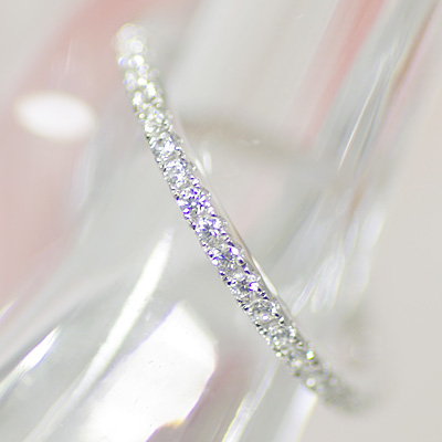 女性が注目するスワロフスキーの指輪特集 エタニティリングがおしゃれさで人気上昇中 ベストプレゼントガイド