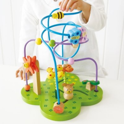 1歳の誕生日プレゼントに人気のおもちゃ12選 木製や楽器のおもちゃも大好評 ベストプレゼントガイド