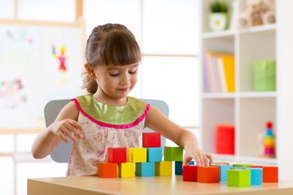 3歳の女の子が喜ぶ誕生日プレゼント 人気ランキングtop12 知育玩具などを紹介 プレゼント ギフトのギフトモール