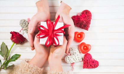 半年記念日にもらって嬉しいプレゼント 人気ランキング8選 彼氏 彼女が喜ぶペアギフトも紹介 プレゼント ギフトのギフトモール 半年記念日にもらって嬉しいプレゼント 人気ランキング8選 彼氏 彼女が喜ぶペアギフトも紹介 プレゼント ギフトのギフトモール