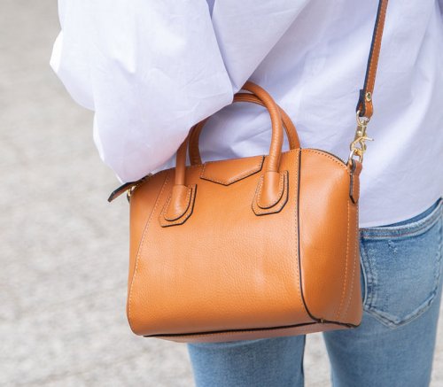 代女性におすすめの革 レザー製レディースショルダーバッグ 人気ブランドランキング35選 22年版 ベストプレゼントガイド
