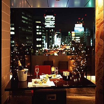 誕生日ディナーでお祝い 青山 表参道 原宿で人気のレストラン22東京最新情報 ベストプレゼントガイド
