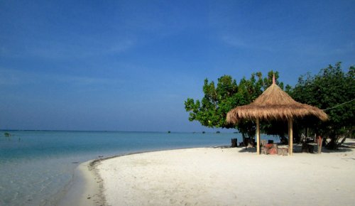 Inilah 8 Pantai Yang Bisa Kamu Temukan Di Sekitar Jakarta