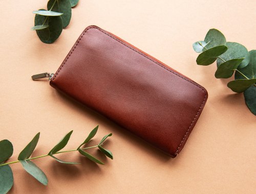 ラウンドファスナータイプのレディース財布 おすすめ・人気ブランド 