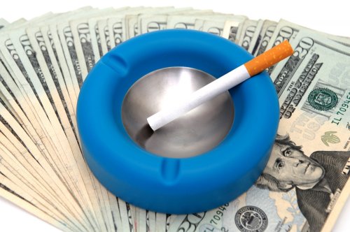 彼氏 旦那 父の誕生日に喜ばれる灰皿 携帯灰皿のプレゼント 人気ブランドランキング21 オロビアンコなどが男性におすすめ ベストプレゼント ガイド