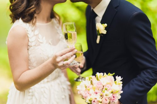 記念日 結婚記念日に喜ばれるペアグラスのプレゼント 人気ランキング21 ティファニーなどのおすすめを紹介 ベストプレゼントガイド