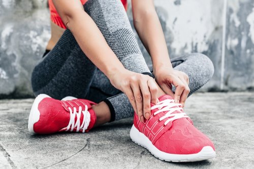 おしゃれなレディースブランドスニーカー人気ランキング21 コンバースやnbなどが女性へのプレゼントにおすすめ ベストプレゼントガイド