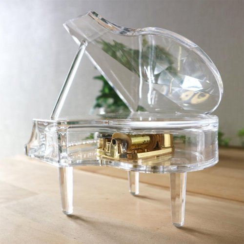 記憶に残る音のギフト「人気曲オルゴール・シースルーグランドピアノ