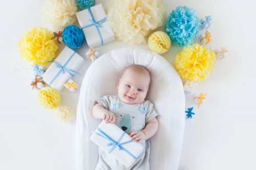 出産祝いの金額相場 いくらがベスト 友人 親 会社などの関係性別予算 渡し方マナーまで徹底解説 プレゼント ギフトのギフトモール