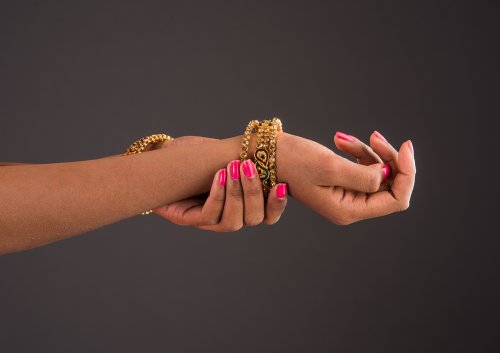Gelang Bangle Tangan Kurus