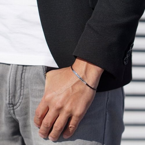 彼氏が喜ぶ予算1万円のクリスマスプレゼント 人気ランキングtop15 高校生や大学生 代30代40代におすすめのギフトを紹介 プレゼント ギフトのギフトモール