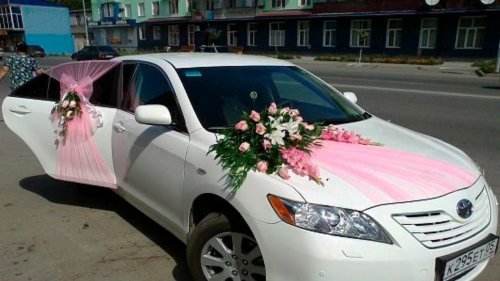 Ide Hiasan Mobil Pengantin Dan 8 Aksesoris Hiasan Cantik Untuk Hari Pernikahan Makin Berkesan