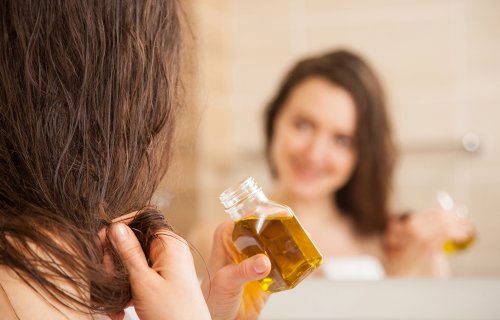 女性に喜ばれるプチプラヘアオイル21 話題のボタニストやオーガニック 椿油もご紹介 ベストプレゼントガイド