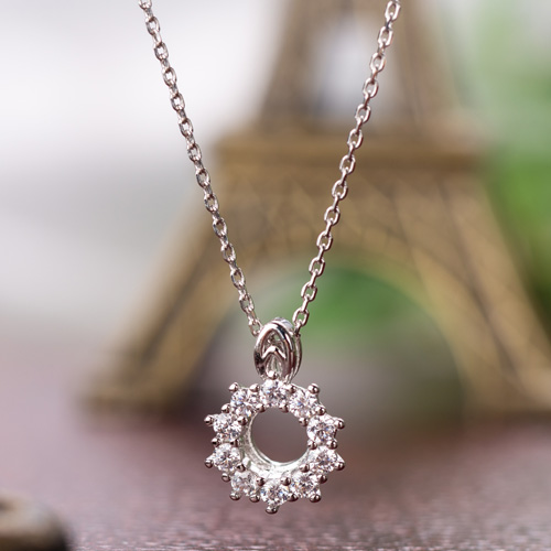 デイリーユースでも活躍！コーデしやすいネックレス