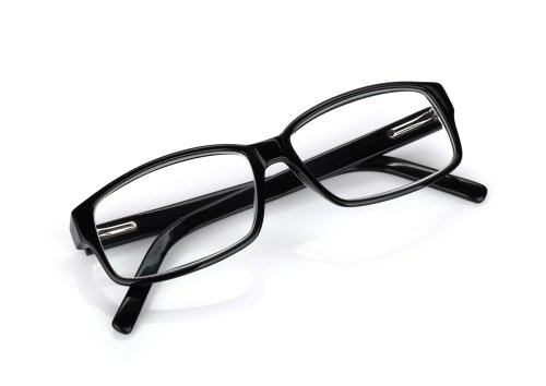 9 Pilihan Terbaik Kacamata Murah Tetapi Tetap Keren