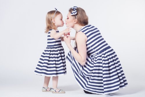 7 Pilihan Baju Couple Ibu Dan Anak Yang Cantik 2018