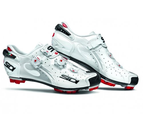 Suka Bersepeda Jangan Lupa Mengenakan 10 Rekomendasi Sepatu Khusus Ini 2019