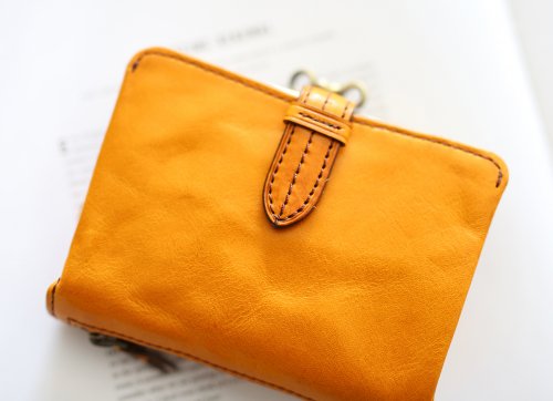 おすすめの60代女性向けレディース二つ折り財布人気ブランドランキング32選 22年最新版 ベストプレゼントガイド