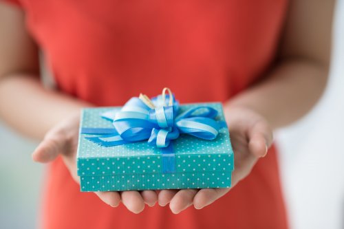 彼氏に贈るハンカチのクリスマスプレゼント 人気ランキング選 おすすめブランド 年版 ベストプレゼントガイド 彼氏に贈るハンカチのクリスマスプレゼント 人気ランキング選 おすすめブランド 年版 ベストプレゼントガイド
