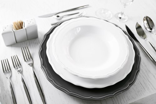 誕生日プレゼントに人気のブランド食器ランキング イッタラやルクルーゼなどのおすすめを紹介 ベストプレゼントガイド