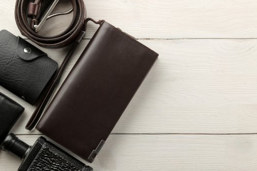 彼氏に贈るメンズ財布 人気ランキング25選 高校生 大学生 社会人の男性におすすめのブランド財布を紹介 プレゼント ギフトのギフトモール