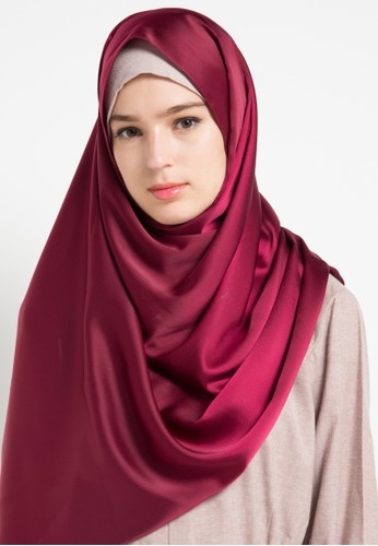  Warna  Jilbab Yang  Cocok  Untuk Baju  Merah  Maroon  Jilbab Voal