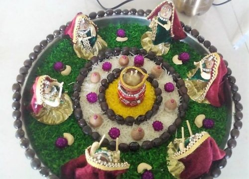 Aarti thali decoration | Thali decoration ideas, Arti thali decoration, Diy  diwali decorations