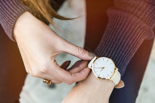 女性に人気のカジュアル腕時計 レディースブランドランキングtop10 21年最新版 ベストプレゼントガイド