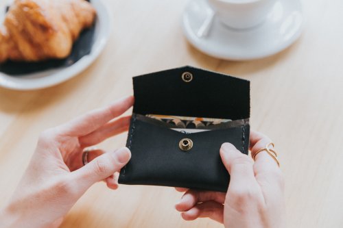 女子高校生におすすめのレディース二つ折り財布人気ブランドランキング32選 22年最新版 ベストプレゼントガイド