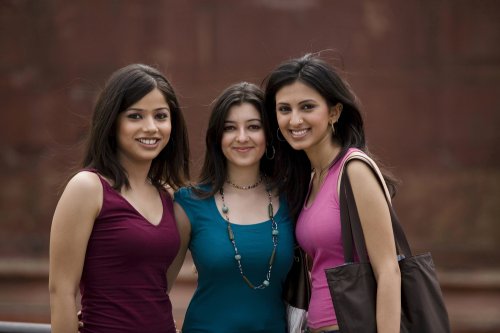College Girls Guide Dressing Sense For College Girls In India