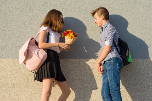 gifts for fiance male on first meeting