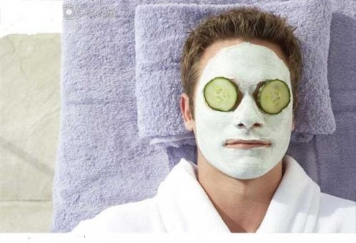 Pria Juga Butuh Masker Untuk Wajahnya Cobalah 10 Rekomendasi Masker Yang Cocok Untuk Perawatan Wajah Pria 2020