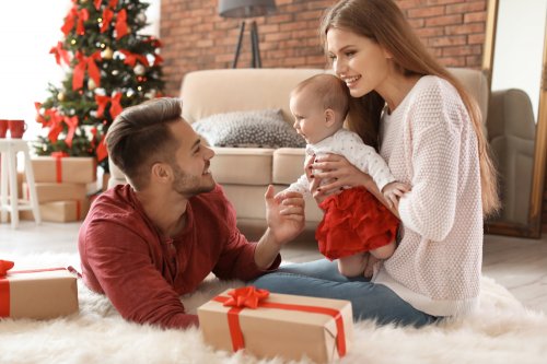 0歳の女の子が喜ぶクリスマスプレゼント 人気ランキングtop11 新生児向け 長く使えるグッズもご紹介 プレゼント ギフトのギフトモール