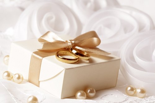 入籍のみ 披露宴なしの人の結婚祝いに人気のプレゼントランキング ベストプレゼントガイド