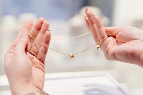 結婚記念日にぴったりのネックレス 人気ブランドランキング 結婚10周年のスイートテンダイヤモンドのプレゼントにもおすすめ 22年最新情報 ベストプレゼントガイド