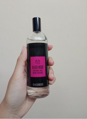 The body shop best sale black musk fragrance mist