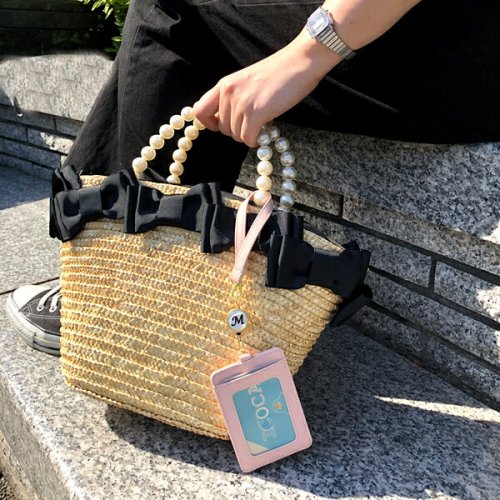 代女性に合うレディース定期入れ パスケース 人気ブランドランキング32選 22年おすすめトレンド情報 ベストプレゼントガイド