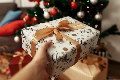 女友達が喜ぶクリスマスプレゼント 人気ランキングtop10 男から贈るのにぴったりなおすすめギフトを紹介 プレゼント ギフトのギフトモール