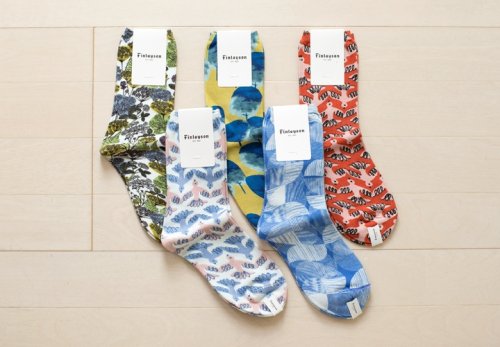 プレゼントに喜ばれるおしゃれなレディース靴下12選 5本指やあったか靴下などおすすめをご紹介 ベストプレゼントガイド プレゼントに喜ばれるおしゃれなレディース靴下12選 5本指やあったか靴下などおすすめをご紹介 ベストプレゼントガイド