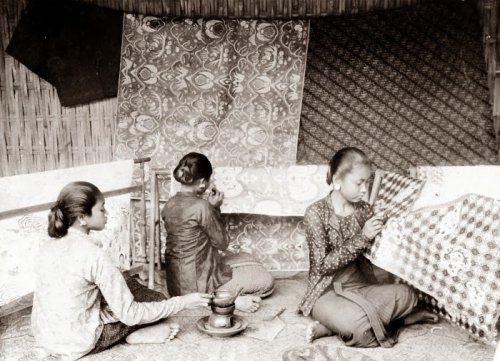 10+ Pilihan Terbaik Model Baju Batik Jaman Sekarang