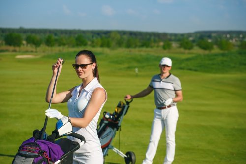 レディースブランドゴルフウェア人気ランキング21 アディダスなどが女性へのプレゼントにおすすめ ベストプレゼントガイド