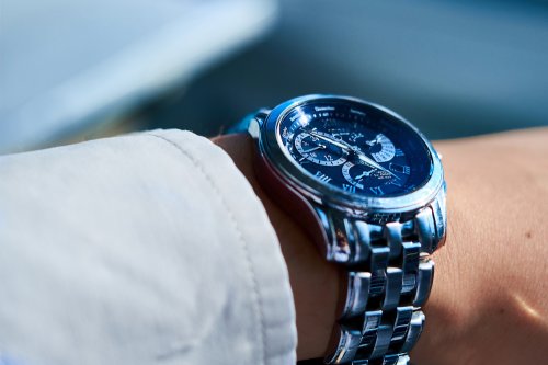 男性におすすめのメンズ電波ソーラー腕時計人気ブランドランキング35選 22年版 ベストプレゼントガイド