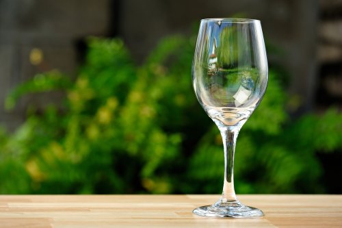 プレゼントに人気の名入れワイングラス12選 ティファニーやリーデルなどおすすめをご紹介 ベストプレゼントガイド