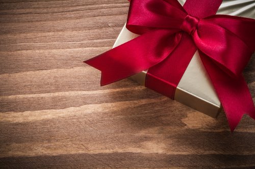 40代の彼女に人気の誕生日プレゼント特集 予算相場や喜ばれるメッセージ文例も紹介 ベストプレゼントガイド 40代の彼女に人気の誕生日プレゼント特集 予算相場や喜ばれるメッセージ文例も紹介 ベストプレゼントガイド
