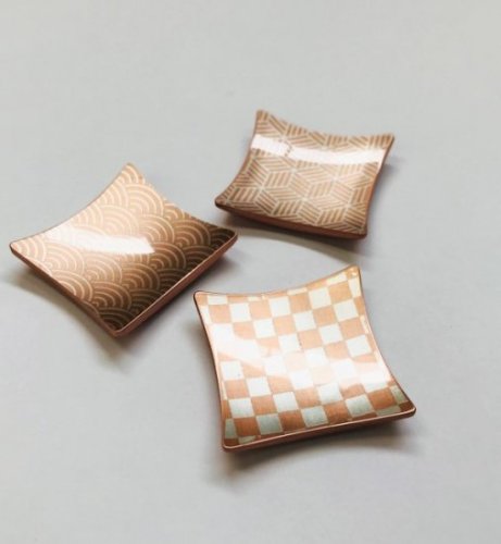 波模様 金色装飾 鍔(つば) 波模様 金色装飾 鍔(つば)