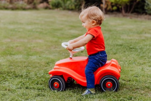 1歳の男の子に人気のクリスマスプレゼントランキング32選 乗用玩具や知育玩具などのおすすめをご紹介 年最新 ベストプレゼントガイド