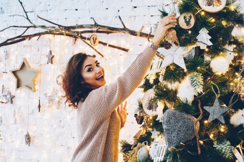 高校生の彼女へのクリスマスプレゼントガイド 予算別の選び方や人気ランキング サプライズも徹底紹介 ベストプレゼントガイド