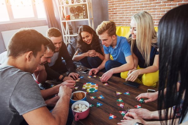 Top 10 board game dễ chơi giúp thư giãn, giải trí cùng người thân và bạn bè (năm 2022)