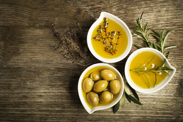 Thinking Of Adding Olive Oil To Your Daily Routine? Learn Everything About Different Kinds Of Olive Oil And Their Benefits